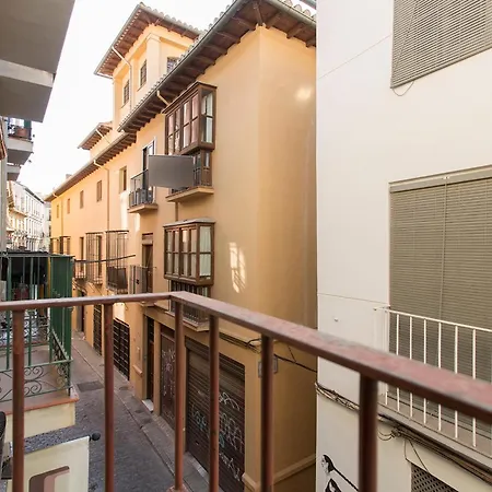 Magic In With Private Parking Appartement