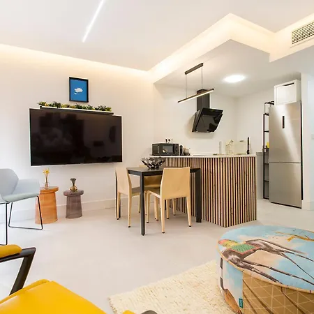 Magic In With Private Parking Granada